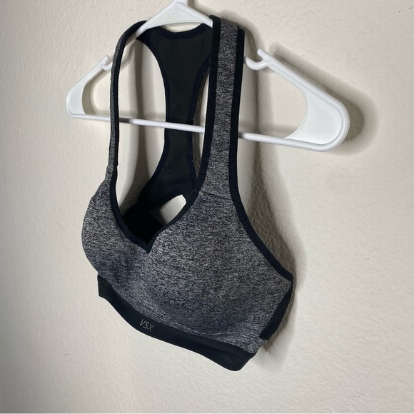Bundle of Victoria’s Secret sports bras - Picture 2 of 16